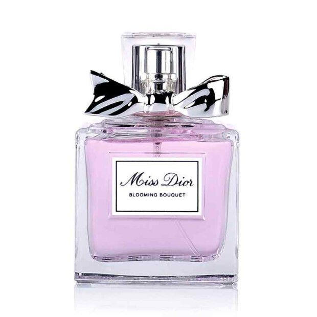 DIOR - Miss Dior Blooming Bouquet 50ml Eau de Toilette
Producer: Dior. Scent: Top note: Sicilian essence
of mandarines Heart note: Apricot skin, peony, peach, essence of roses
Base note: White musk