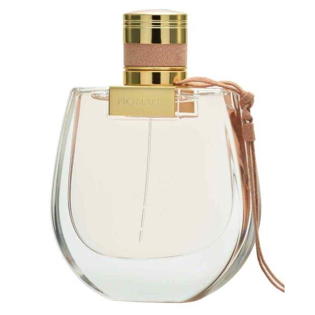 Chloé - Nomade 

30 ml Eau de Parfum

Chloé Nomade Eau De Parfum 30 ml The Nomade Eau De Parfum Of Chloé stands for naturalness and femininity. The new fragrance tells the story of a aben Teuerin, a free and strong, yet feminine woman who meet all presented and in the world cosy home. Nomade is embracing the vision of Ausbruchs. A scent that is effortless elegance and confidence epitomises an, but with the soft feel of free converge clips into that defines their new Chloé. This new fragrance bring an longing for freedom and the drive auszubrechen. The facets of the impressively floral chypre fragrance combine gentleness with strength and make the wind of freedom. The intensive mineral character of oakmoss is enveloped by the luscious sweet of the Mirabelle Plum. From this fresh raises the floral luminescence of freesia. 